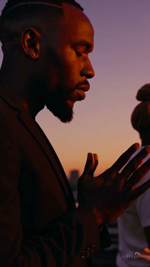 Rowanbsb's tweet image. Bu sessiz anda, gunun yavasca sonmesiyle huzurlu bir goruntu buyur.