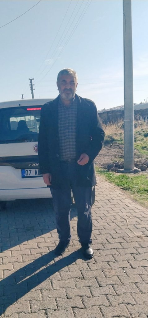 Baba kızının adaleti için yine Van yolunda Rojin kabaiş kızımızın  belgeselini çekmek için Gökhan Çetin Bey ile birlikte Van'a gidiyorlar #RojinİçinAdalet