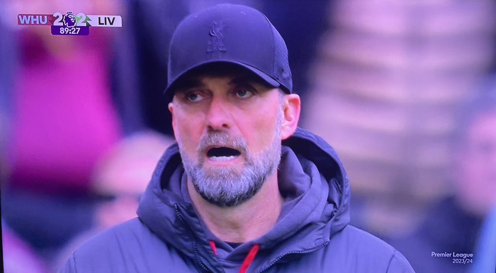 scrapytweets's tweet image. Merino was a CB for Dortmund, a CM for Sociedad and now a ST for Arsenal???