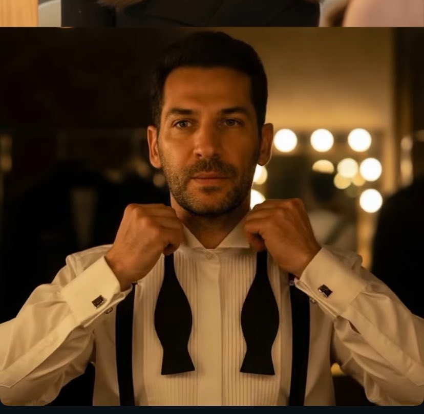 Yemin ederim Murat Yıldırım'ın güzelliğine dayanamıyorum.😍🔥
#MuratYıldırım 💫❤️