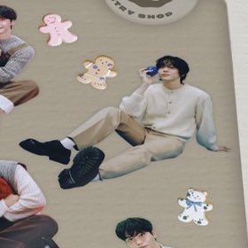 長い足がいる()から買おっかな🫐🍪🩵