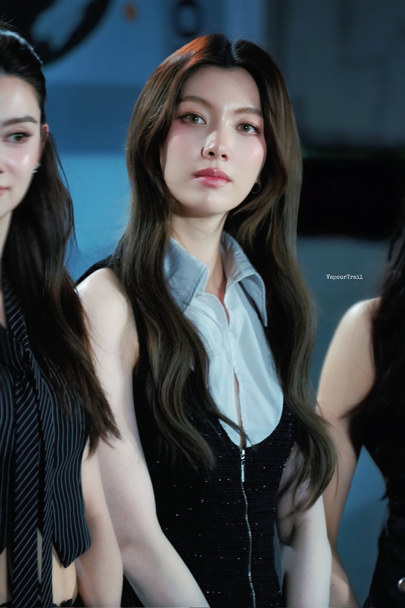 VapourTrail tweet media