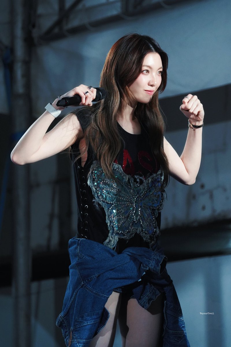 VapourTrail tweet media