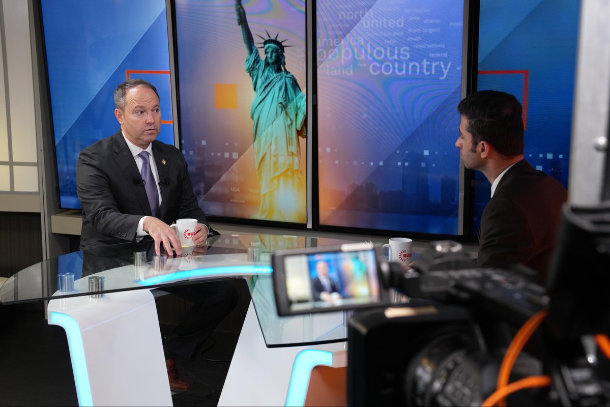 diyarkurda's tweet image. It was great to host @RepStutzman Stutzman at our Washington office today and to have a productive and insightful conversation about the trajectory of U.S.–Syria relations, the rights of ethnic and religious minorities in #Syria and #Rojava, and the future of U.S.–Kurdish…