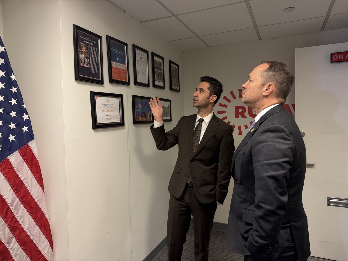 diyarkurda's tweet image. It was great to host @RepStutzman Stutzman at our Washington office today and to have a productive and insightful conversation about the trajectory of U.S.–Syria relations, the rights of ethnic and religious minorities in #Syria and #Rojava, and the future of U.S.–Kurdish…