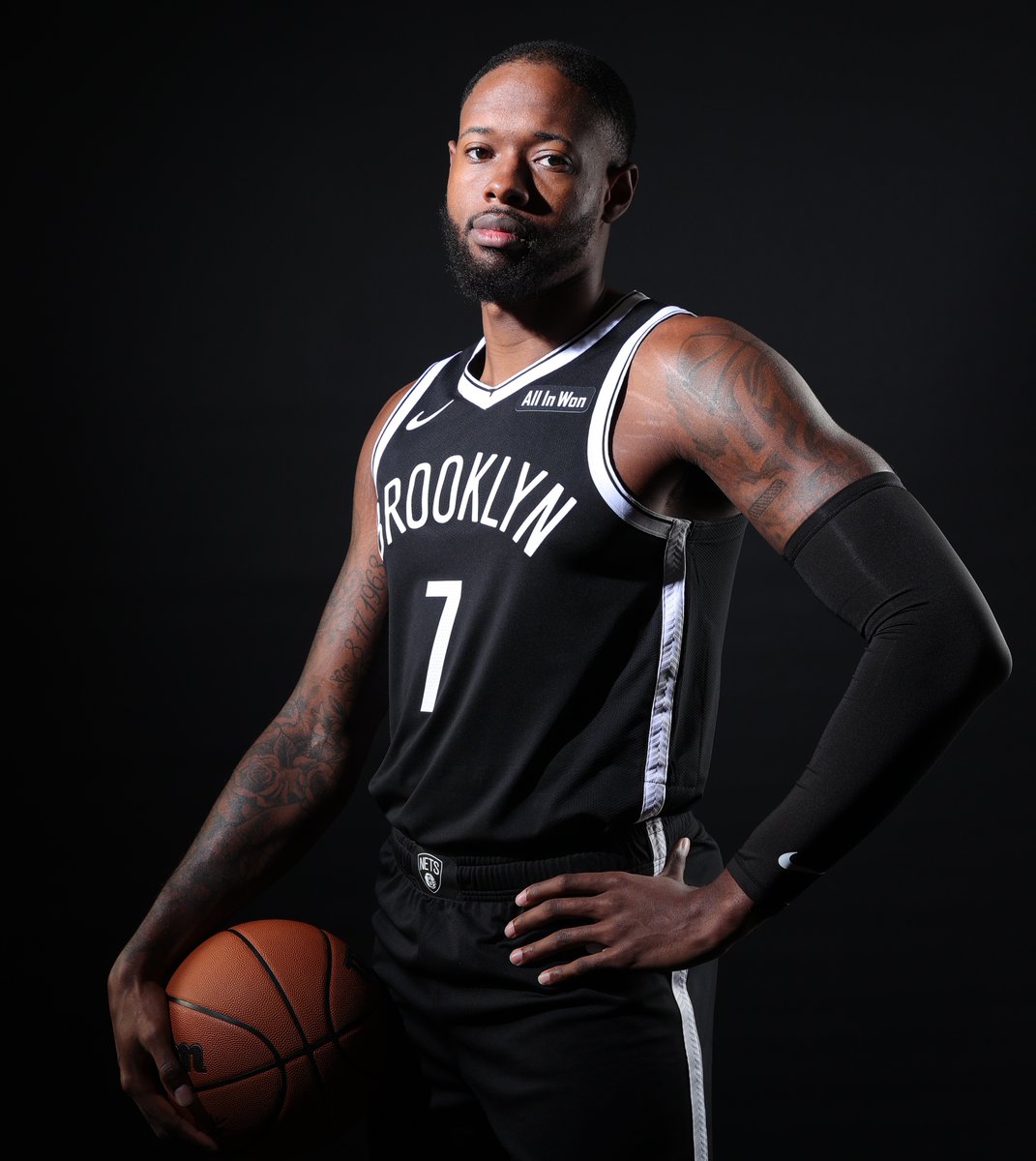 Join us in wishing Haywood Highsmith of the @BrooklynNets a HAPPY 29th BIRTHDAY!