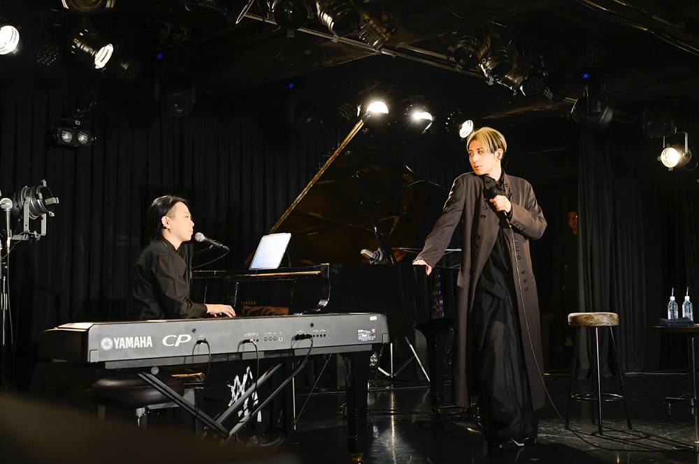 musicvoicejp's tweet photo. 【レポート】
#堂珍嘉邦 × #柴田敏孝
DUOライブで魅せた珠玉の歌声とピアノ
盟友 #光永泰一朗 が飛び入りセッション
⬇️記事はこちら
https://t.co/76XF816oN7
@dohuzu https://t.co/4lOnnJXcvF