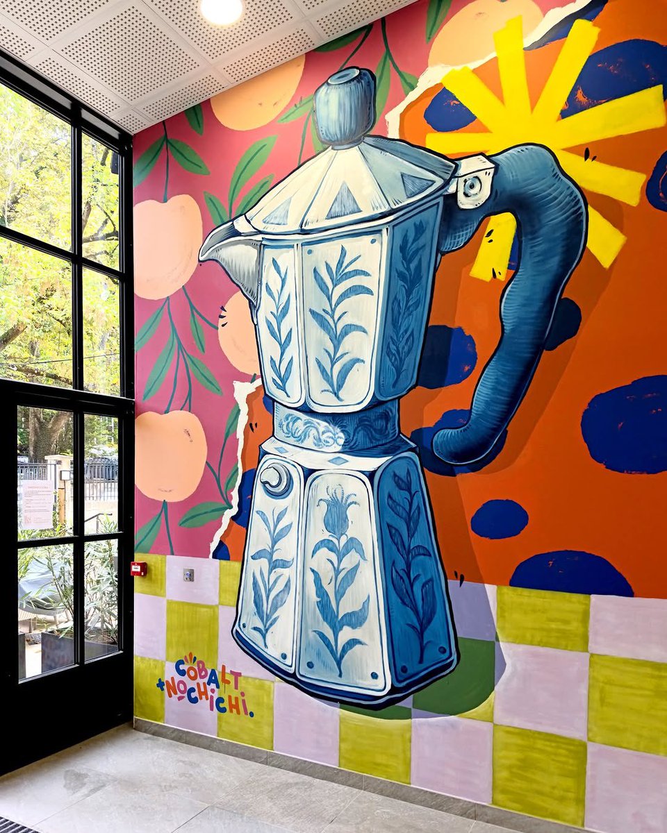 Paula_graffiti's tweet image. 🧑🏼‍🎨 Cobalt Mural &amp;amp; Nochichi📍Lyon, France 🇫🇷 
StreetArt 
Coffee? ☕️