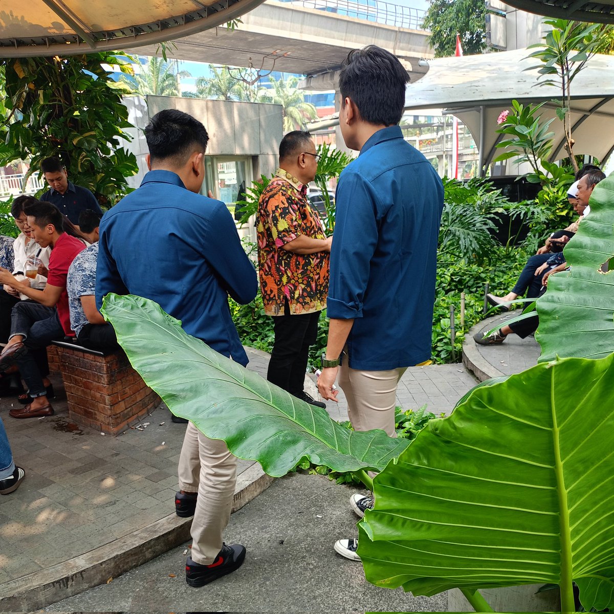 97roadiking's tweet photo. setahun di HO jakarta lemak nian https://t.co/Nkds6bX9Cq