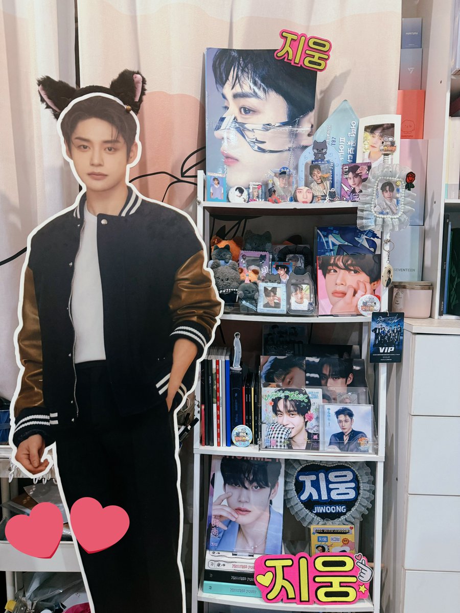 Leveling my whole room once a year for the jiwoong cse haha, guys please come okay our team work really hard #mymusejiwoong