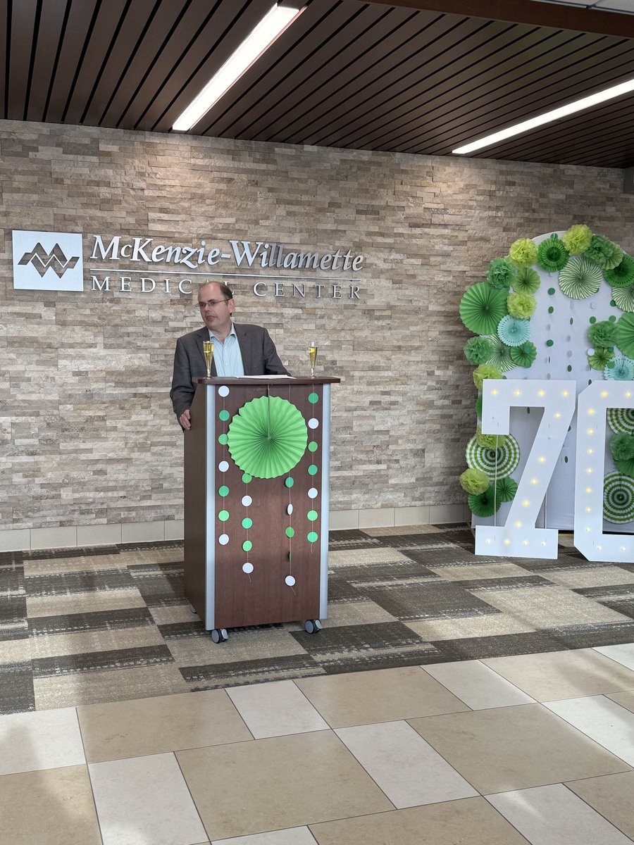 SeanVanGordon's tweet photo. Honored to join McKenzie-Willamette Medical Center today to celebrate 70 years of service in Springfield and thank their team for decades of caring for our families. #SpringfieldOregon #McKenzieWillamette #70YearsStrong https://t.co/wOu8yQZHbM