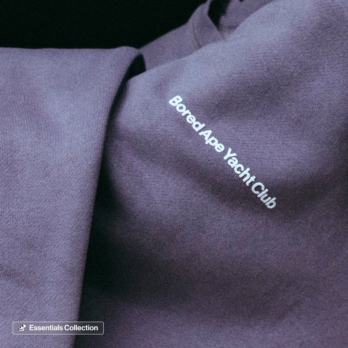 Once upon a time, BAYC merch drops were so sought after but only club members can buy it…

I’d say BAYC started the web3 merch trend of black hoodies that most NFT collection followed

BAYC was seen as the Supreme of Web3

Now, BAYC is opening up an always-on merch shop for all