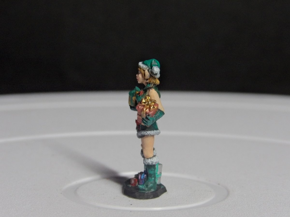 Starting off the holiday models from <a href="/reapermini/">Reaper Miniatures</a> this is Holly, the Christmas Elf.  I'm going to keep this going for his ever long as I can until more show up in my mail.

<a href="/Mean_Quivern/">Quivern 🐉 🔥 ❤️🤍🖤</a>, <a href="/YoDanno/">YoDanno #DragonlanceDragonlance</a> <a href="/trolllordgames/">Troll Lord Games</a> <a href="/Truth_Dragon500/">Alzella, Dragoness of Truth 🕯️</a> <a href="/elvenmaidinn/">Elven Maid Inn</a> <a href="/Axle_001/">Axle Darkwood</a>

Remember it gets better.