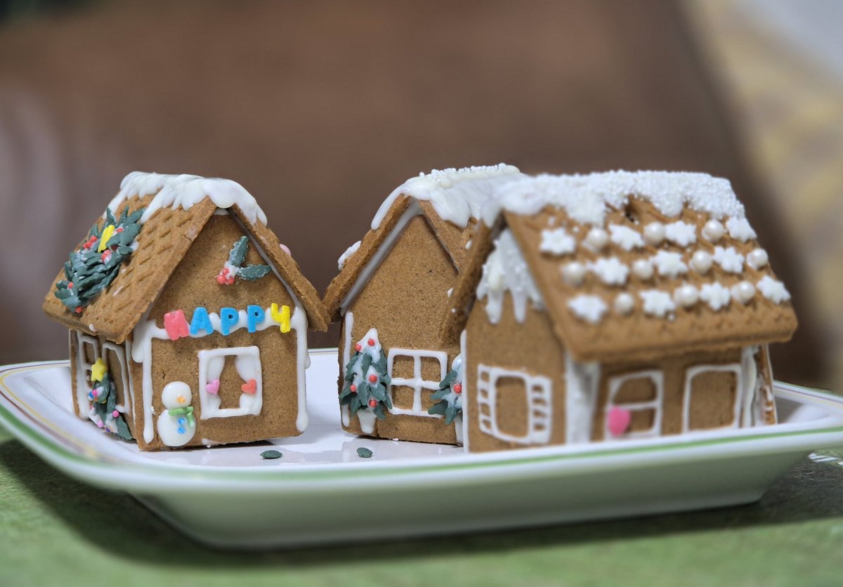 올해도 크리스마스 파티 하고싶음..🥹 작년에 넘 즐거웠어..