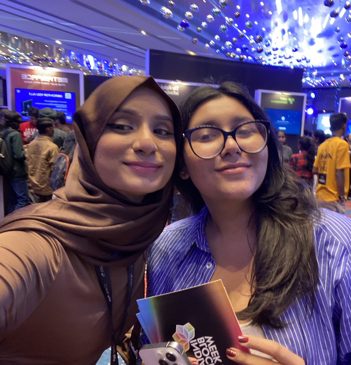 offchaingirl's tweet image. last year i was new to the space and was so overwhelmed and confused about what's going on. 

i watched a panel discussion at last year's IBW conference and got so inspired @kashvii and her work with @worldofwomenxyz

quite ironic how i got so curious about web3 ever since and a…