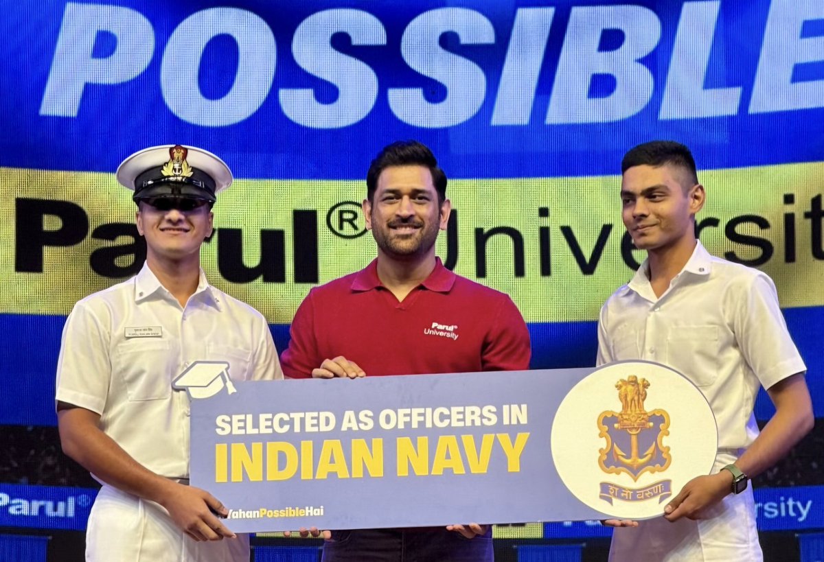 whimsygirl_21's tweet image. Happy Indian Navy Day  🇮🇳