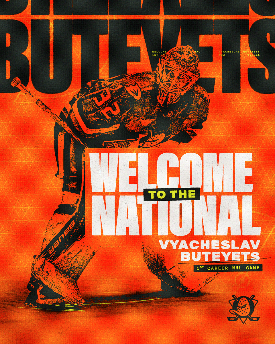 Vyacheslav Buteyets is in net for us to start the third period. 

Welcome to the NHL, Slava! 

#FlyTogether