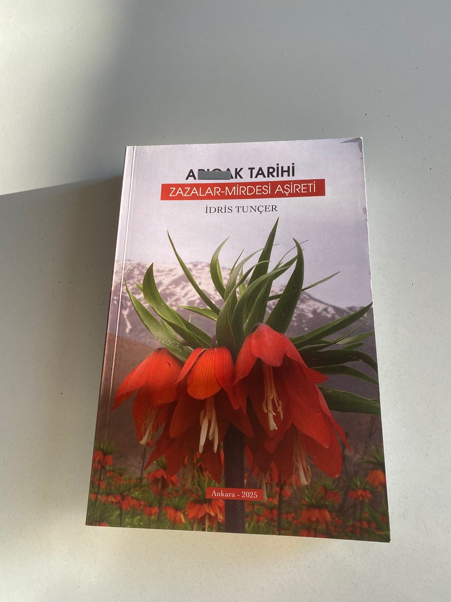 Şu an okuduğum bi kitap var bundan sonra bunu okuyacam ve artık kimse beni tutamaz buraya full kültürlü bilgili şeyler atacam artık herkes ar*cağı tanıyacak bilecek!!!