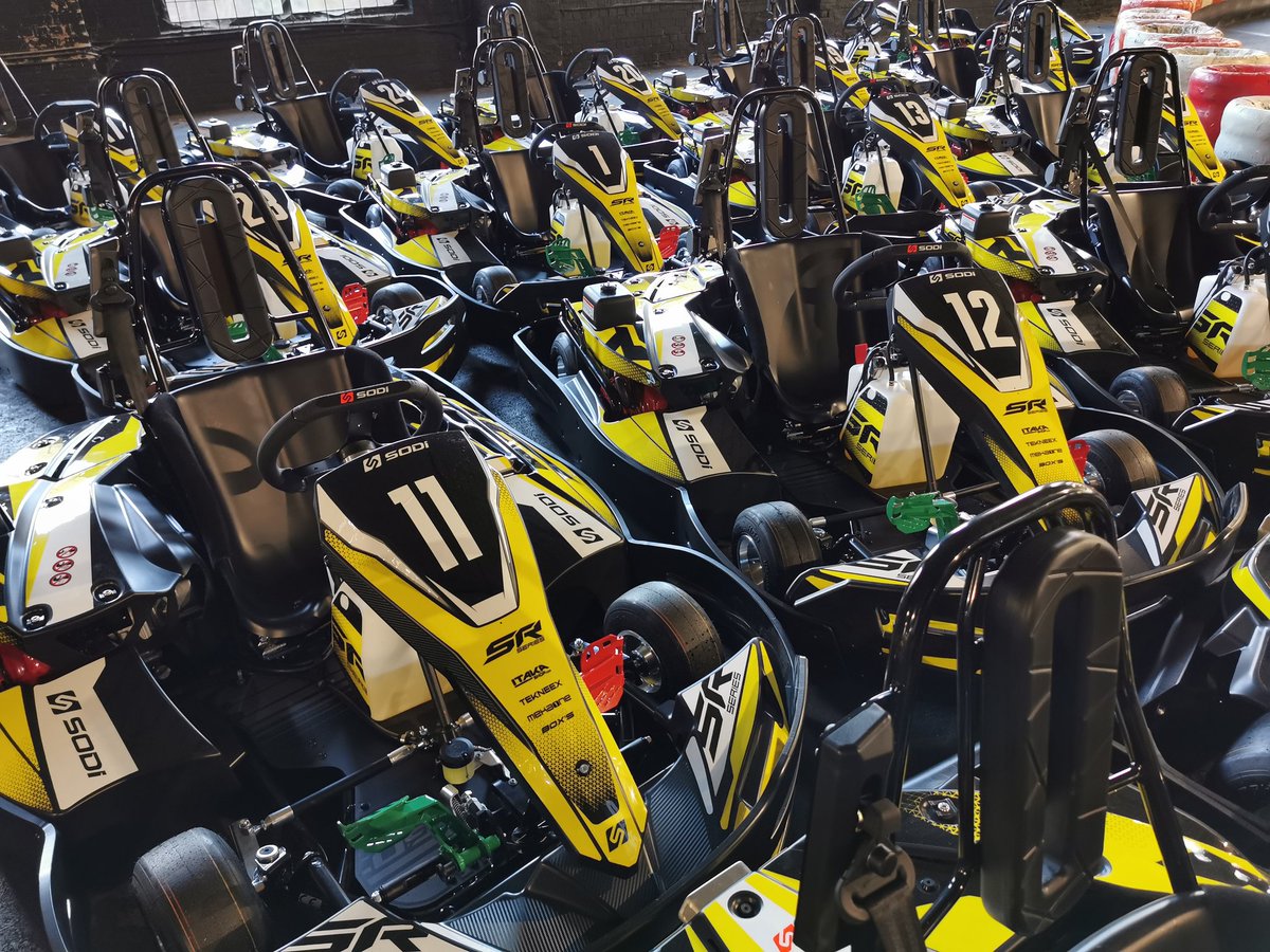 jmk_official's tweet photo. JMK NAMUR > 32 nouveaux karts. Châssis Sodikart SR4 Moteur Honda 270cc 9CV 🔥
#jmkarting #karting #namur #floreffe #sodikart https://t.co/ls807YGtet