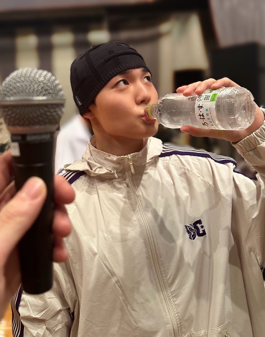 jonupaku's tweet photo. どよちおめでとう https://t.co/HXwLZa2b0p