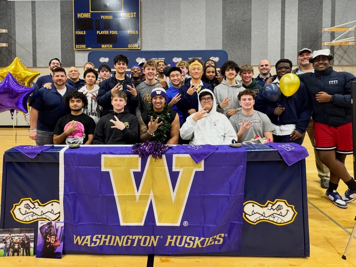 Annie Wright Schools Football tweet media