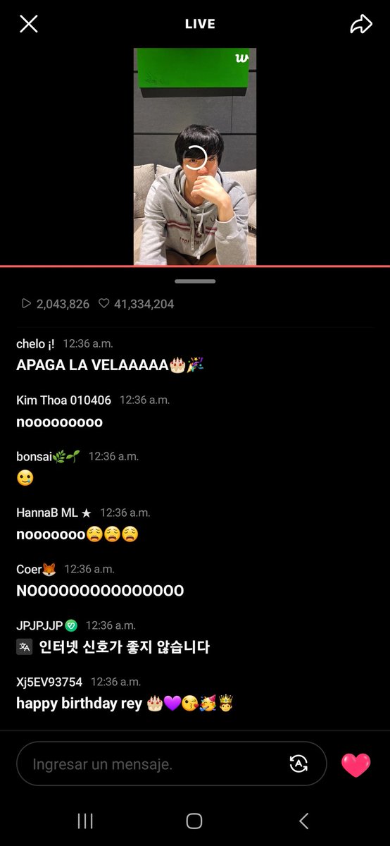 Se trabó??? Que paso??? Yo creo que Seokjin tiene Claro