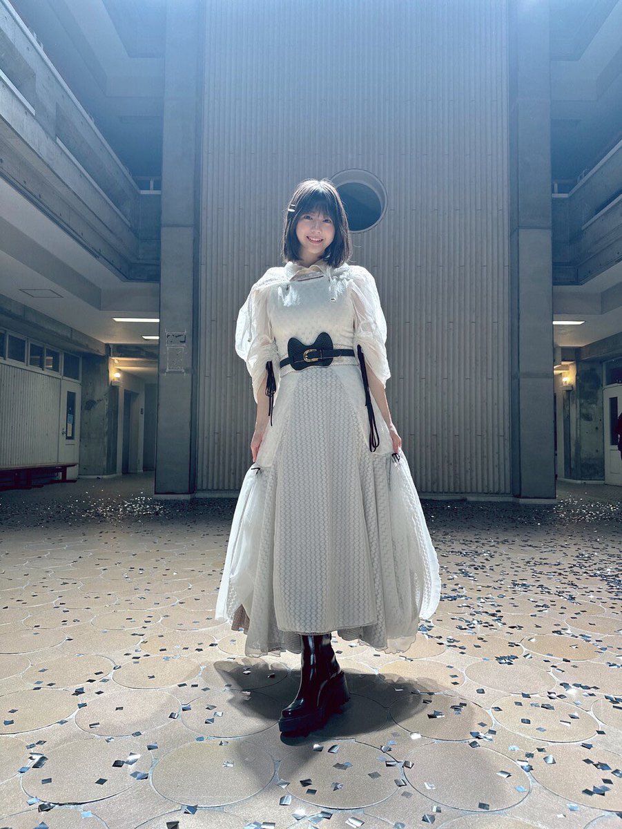 🏷️ 01/🚹/Tokyo 乃木坂：冨里奈央、中西アルノ 櫻坂：的野美青、小島