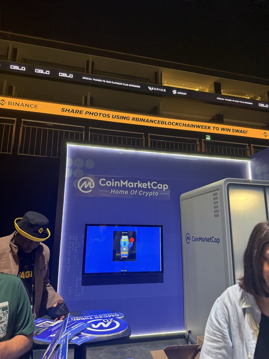 Poppy Chen tweet media