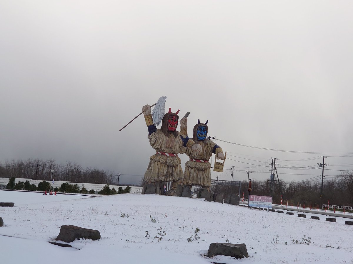 今日の信号待ち🚦
秋田も雪でした…