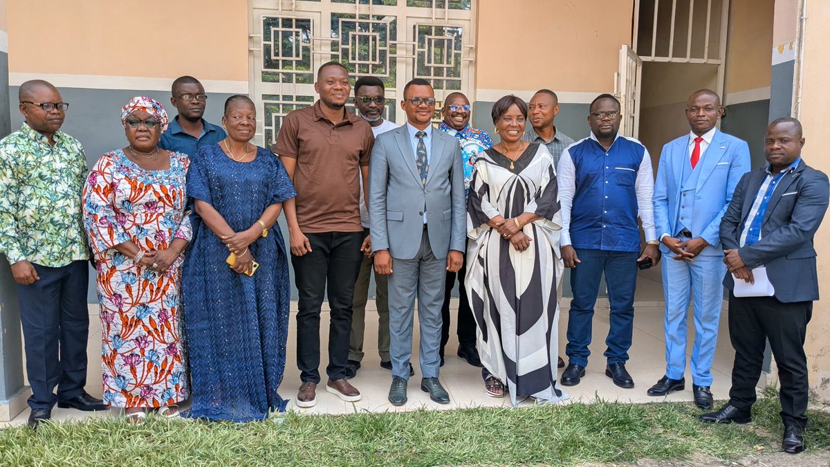 La Dypol / Tshopo a lancé ce mercredi 03 décembre à Kisangani  l'atelier préparatoire du dialogue communautaire mise en oeuvre dans le cadre du projet DIACOME avec le soutien du fond canadien d'initiatives locales - FCIL. 
<a href="/cepas_/">CEPAS</a> <a href="/Dypolrdc/">DYPOL RDC</a> <a href="/CanadaRDC/">Canada en RDC</a> <a href="/USAmbDRC/">Ambassadeur Lucy Tamlyn</a> <a href="/PatrickMuyaya/">Patrick Muyaya</a>