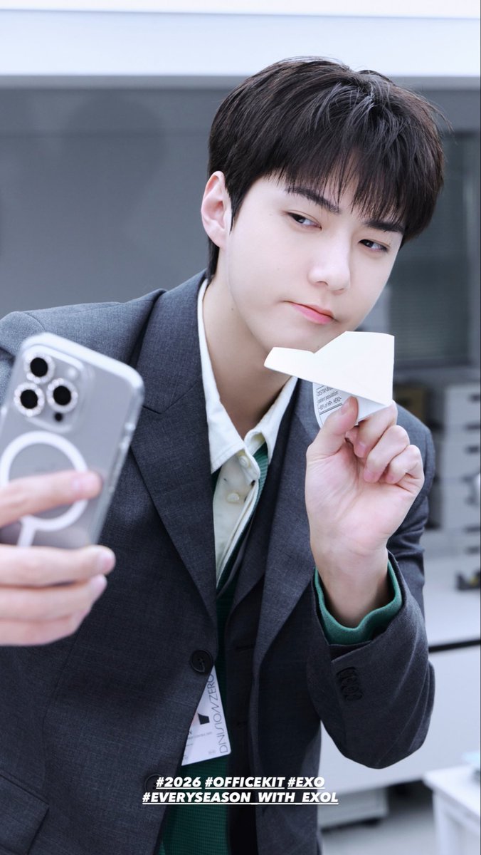 S2_bunny_522's tweet photo. 엑소 시그 올라왔다‼️‼️‼️‼️‼️‼️‼️‼️‼️ https://t.co/Tz2GovghZY