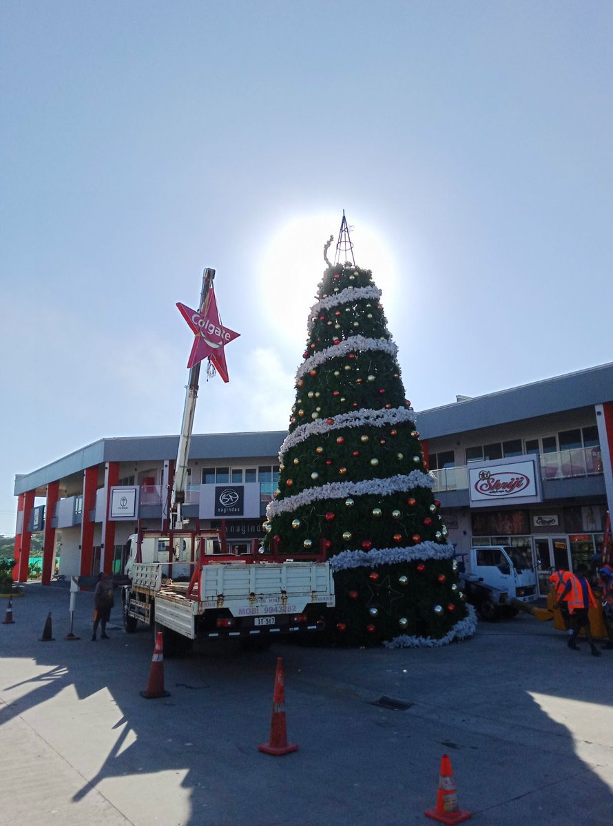 DivDamodar's tweet photo. Damodar City Labasa Colgate Christmas Tree. This Saturday 6th December 5pm program starts .@DamodarDiv #labasa #Fiji #TrendingNow https://t.co/eoDB5pNwF7