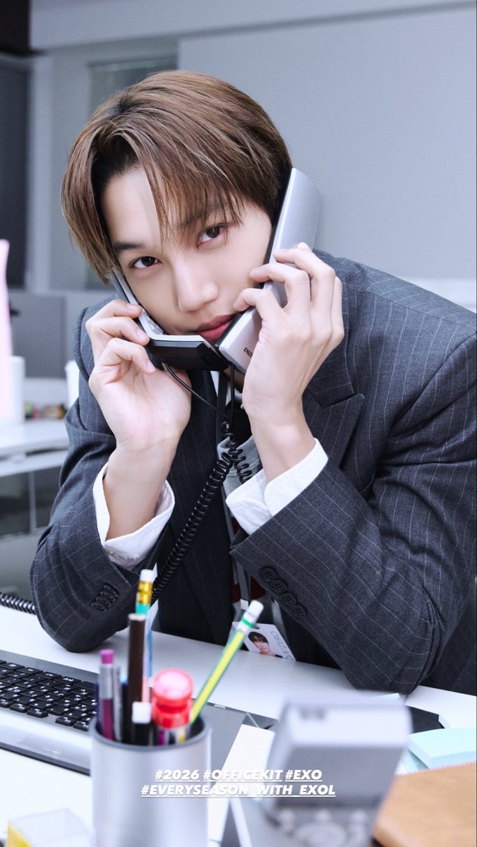KaiS2com's tweet image. 251204 엑소 인스타그램 스토리 업로드🆙🧸💛

2026 EXO OFFICE KIT
12. 05(FRI) COMING SOON

🔗 instagram.com/stories/weareo…

좋아요 많이 남겨주세요💛

#2026OFFICEKIT #EXO 
#EVERYSEASON_WITH_EXOL
#엑소 #카이 #EXO #KAI #엑소카이 #EXOKAI @weareoneEXO
