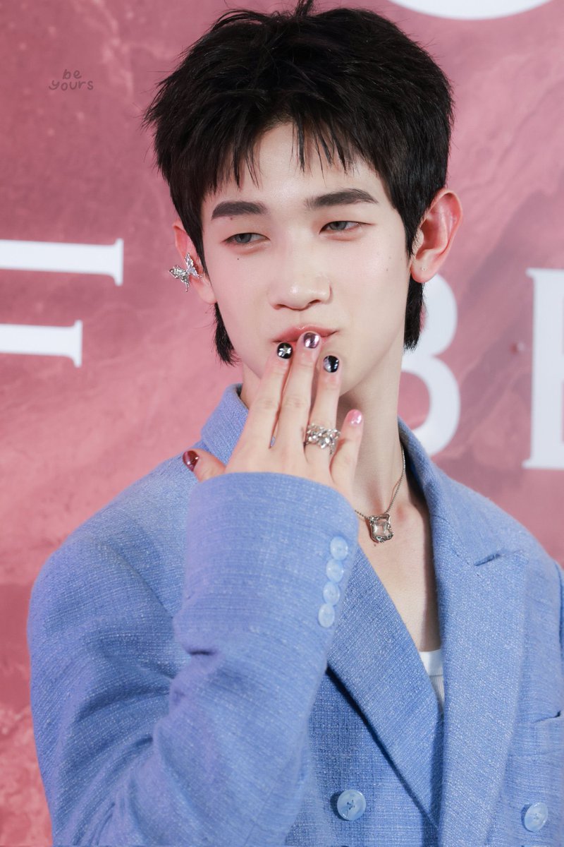 ผมพูดตรงๆนะ ผมชอบ ผมชอบน้องโปรเกรส แก๊ง แก๊งนางฟ้าอะ ใครก็ได้ฝากไปบอกน้องโปรเกรสหน่อย เปิดใจ เปิดใจให้เฮียหน่อย จริง ๆ ผมจะไม่ทำให้เสียใจจะไม่ทำให้ผิดหวังจริงๆ ผมชอบ ผมชอบน้องโปรเกรสมากๆ ฝากใครแคป ฝากไปบอกน้องโปรเกรสหน่อยนะครับ

#AlmondProgress