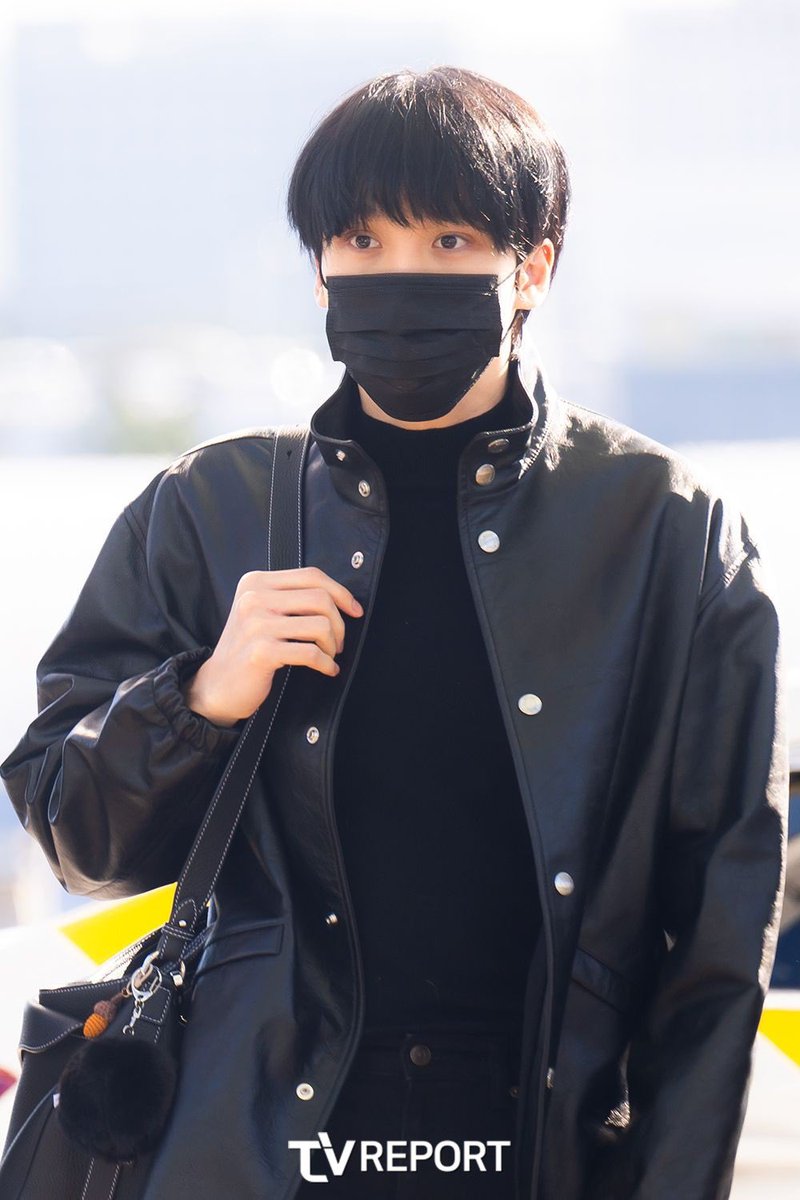 早朝に帰国したばかりなのにもうお昼には出国してる鬼ハードスケ……🥲ごはんとか食べれたのか少しでも寝れたのか心配になっちまうよ……ㅠㅠㅠㅠ🫳🏻🫳🏻🫳🏻🫳🏻🫳🏻🫳🏻🫳🏻🫳🏻🫳🏻🫳🏻🫳🏻🫳🏻黒豆くんㅠㅠ🫳🏻🫳🏻🫳🏻🫳🏻🫳🏻🫳🏻🫳🏻🫳🏻