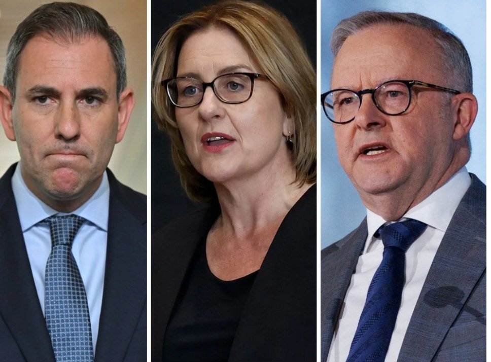 Nation's debt blow out as Communists continue to plunder Australia. theaustralian.com.au/nation/politic… via @theaustralian