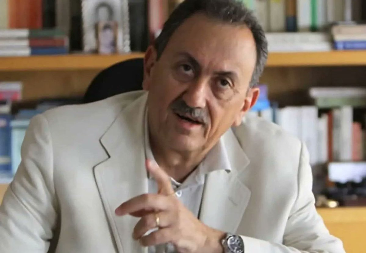 تعيين السفير #سيمون_كرم ب"الميكانيزم" "ضربة معلّم" من الرئيس #جوزاف_عون إذ أحرج تل أبيب أمام واشنطن وجعل الإدارة الأميركية "تلجم" نتنياهو حتى نهاية 2025. (المهمّ ما ينزعها بكرا #نعيم_قاسم)