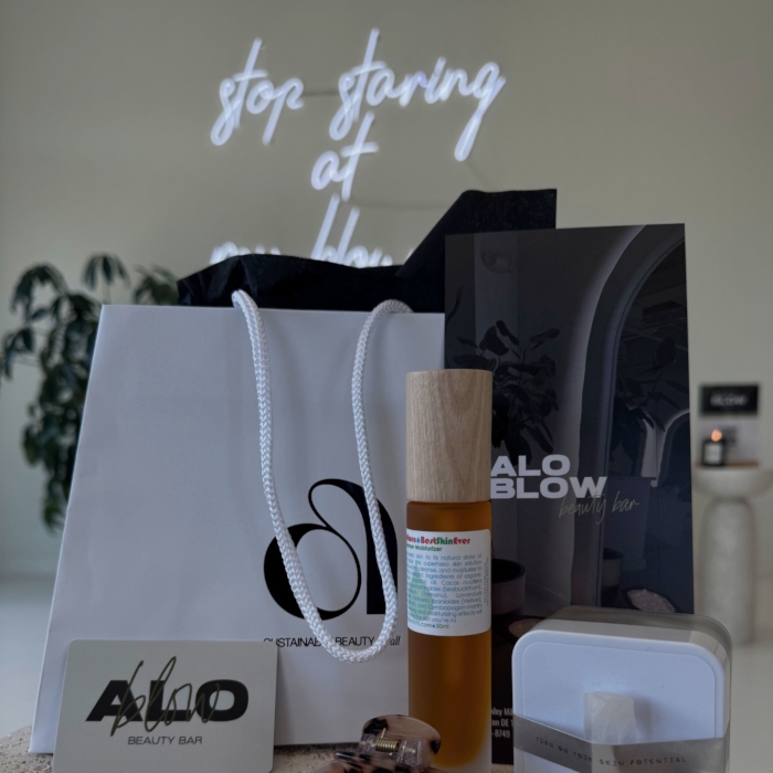 Custom Neon® tweet media