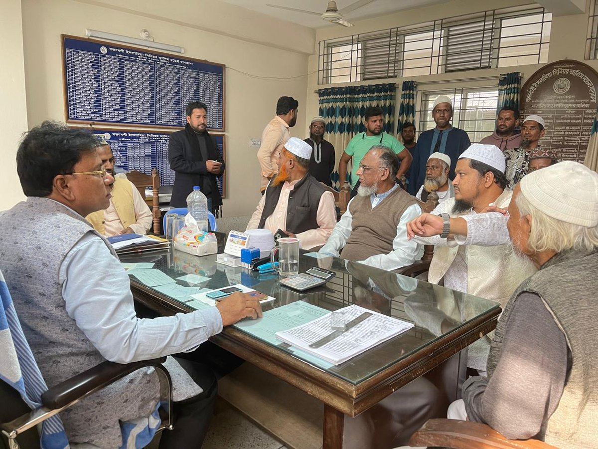 AbdulZabbarBd's tweet image. বক্তাবলী ইসলামিয়া সিনিয়র আলিম মডেল মাদ্রাসায় শুভেচ্ছা বিনিময় ❤️
#AdminPost
#abdul_zabbar
#naryangonj4
#vote_for_abdulzabbar 
#VoteForDaripalla 
#চলো_একসাথে_গড়ি_বাংলাদেশ