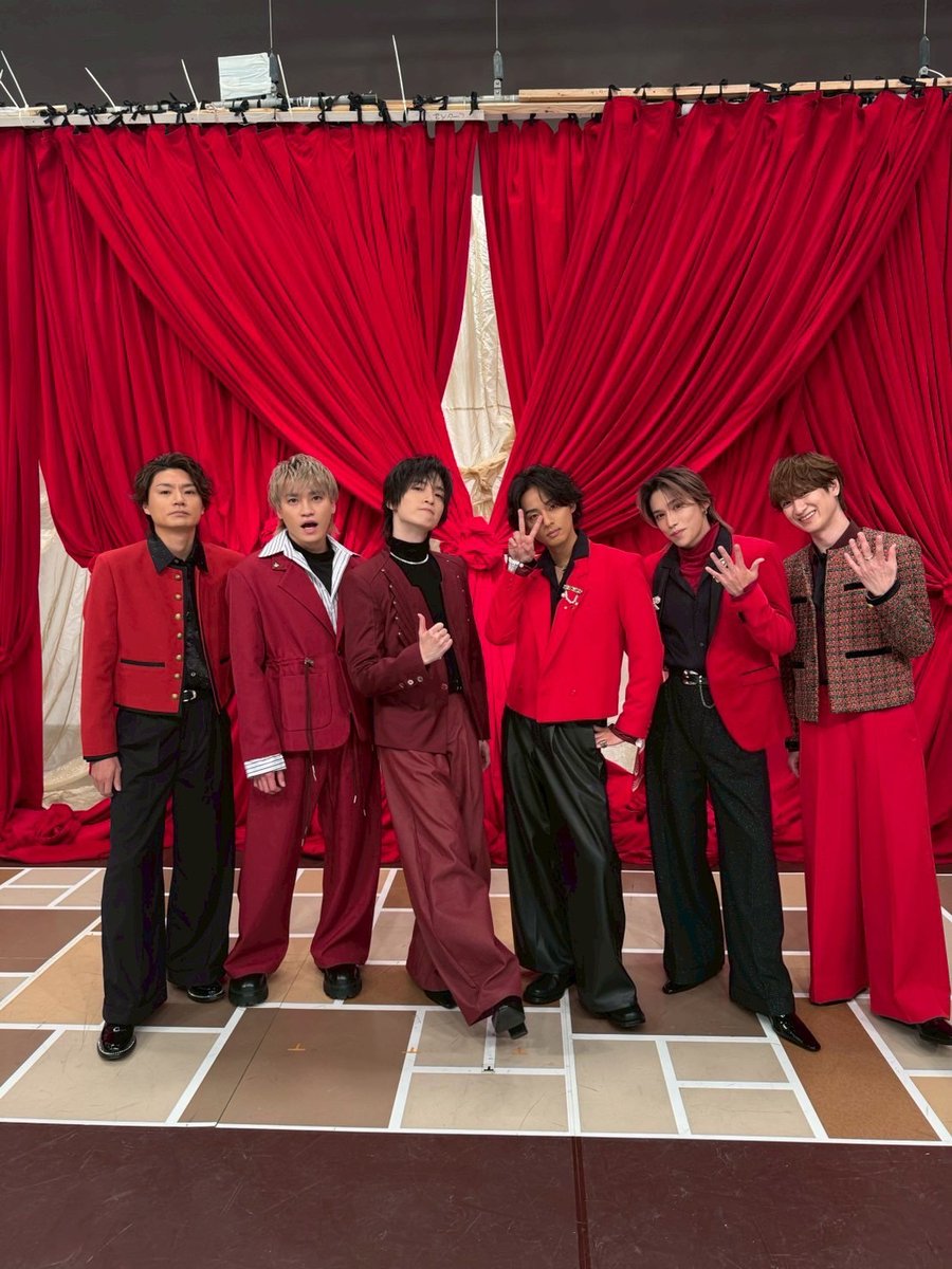 nika2ka86's tweet image. 251204 玉森裕太 Instagram
🔗instagram.com/p/DRzmhqUEiJ5/…
📷scontent.cdninstagram.com/v/t51.82787-15…
📷scontent.cdninstagram.com/v/t51.82787-15…

#FNS歌謡祭
#キスマイ_FNSエンジョイ 
#キスマイとエンジョイしよ 
#KisMyFt2_andJoy