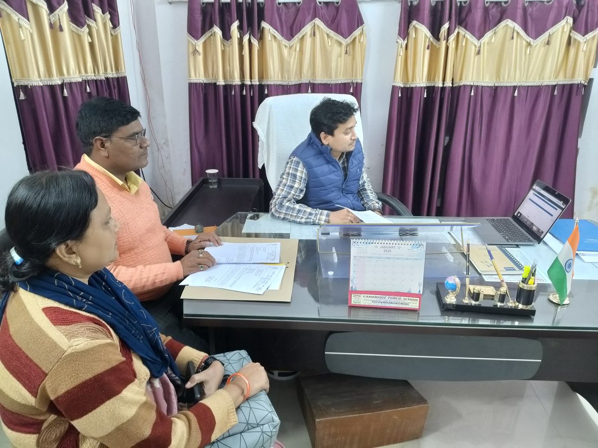 Artikum42143781's tweet photo. Block Development officer Raxaul Jay praksh kumar East champaran Bihar 
Proud to participate in the national #BalVivahMuktBharat campaign event by @MinistryWCD at Vigyan Bhawan, strengthening #OurPrayasToEndChildMarriage by 2030. https://t.co/2cnQYptjfR
