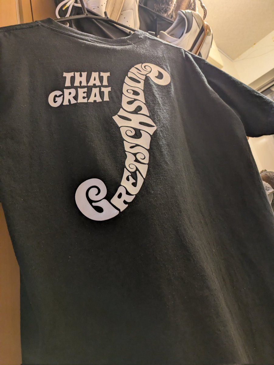 tamesarerushun3's tweet photo. 今日はSHARBETSのライブ行ってくるぜ🎸
ベンジーと言えばグレッチ🎸
アウター BEAMS✕TIGORA
パーカー spellbound
Tシャツ Gretsch
パンツ AVIREX
靴 KEENジャスパー
#今日のコーディネート
#SHARBETS
#ベンジー
#浅井健一 https://t.co/PezYnq9CMP