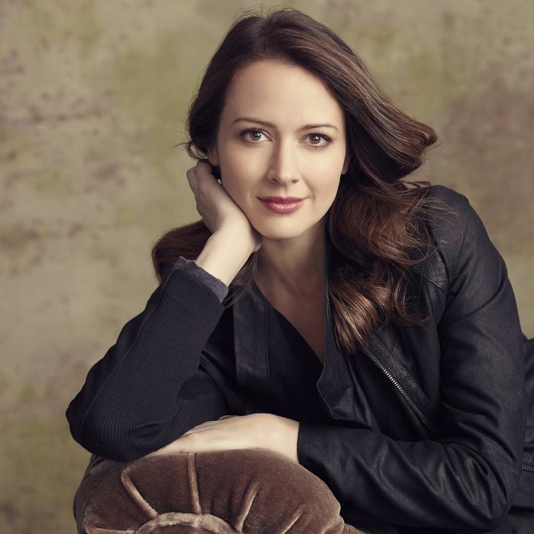 celebcrush4922's tweet photo. Happy Birthday Amy Acker 🎂💐
#HappyBirthday #Amy #Acker #AmyAcker #HappyBirthdayAmyAcker https://t.co/AcrXmrxPoS