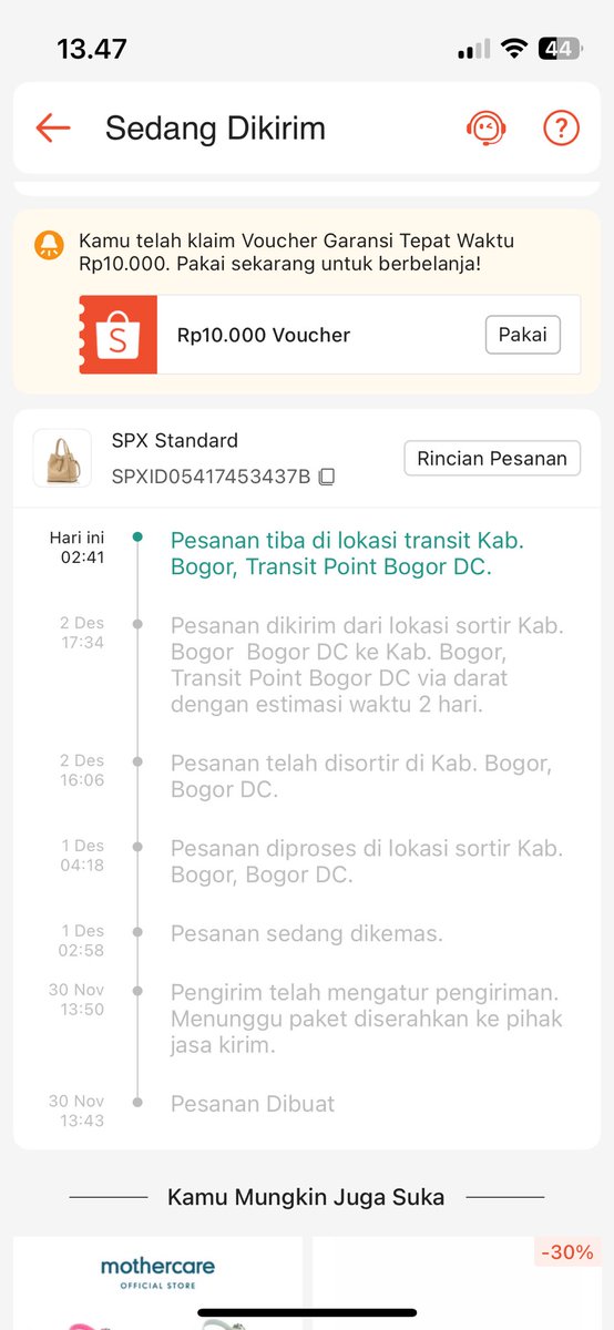 ADEDWIW's tweet photo. SPX tu lagi kenapa sih? Kemarin paket gua dibatalin karena 2 minggu stuck di Cimahi, sekarang pesen paket jg stuck di Bogor. Ga paham banget aseli! Kapok banget pake SPX. @ShopeeCare @ShopeeID https://t.co/CoUYu8ClEB
