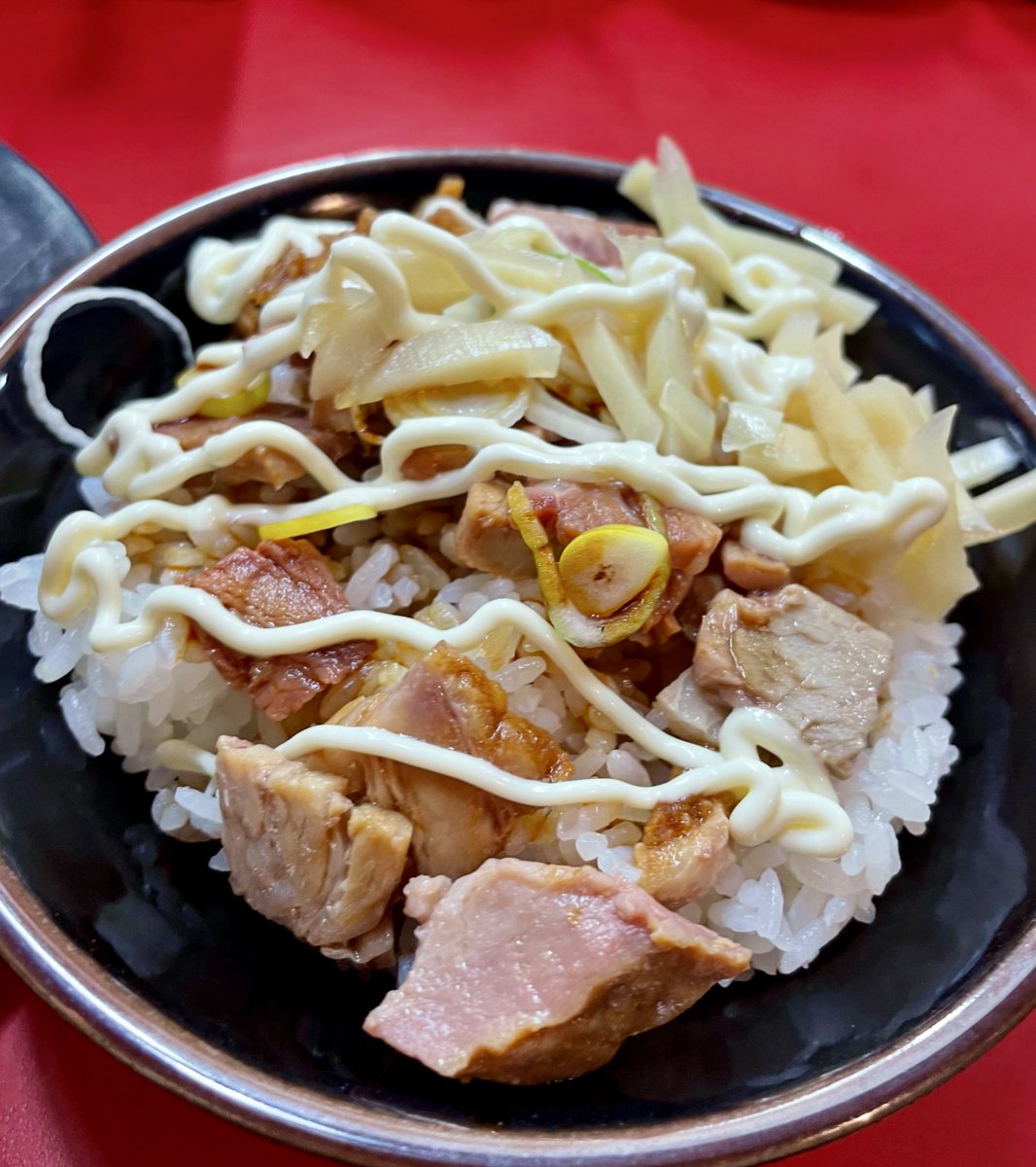 pooo0104's tweet photo. とらきち家光。ラーメン＋賄い飯。
カタメオオメ🍜昨日も激ウマだった🐯 https://t.co/9JGLcCc3xN