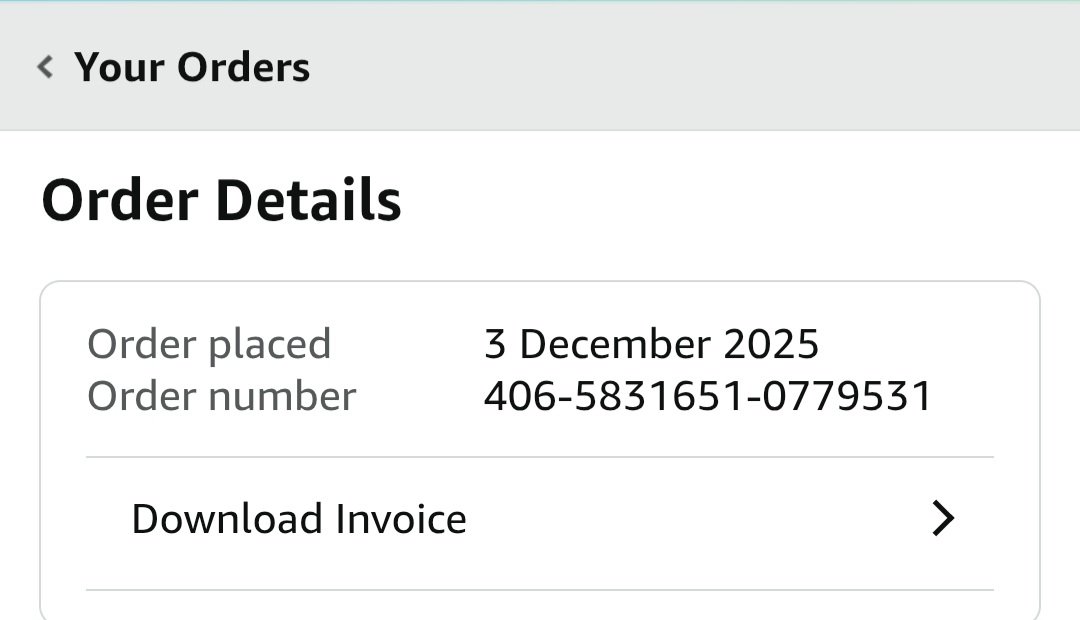 Vajresh's tweet photo. @amazonIN The seller is sending incorrect size and your poor customer support team isn't even helping a customer to replace it immediately.  Instead adding up a 10 day long investigation. Why should we shop from Amazon then ??? #amazonprime #bycotamazon #poorcustomersupport https://t.co/GTfHuOstrn