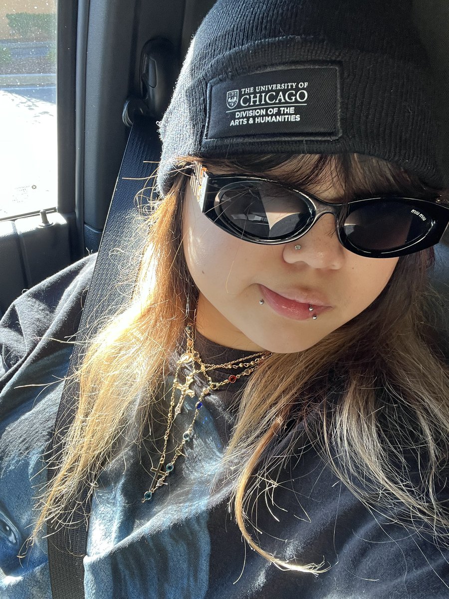 凤梨吹雪 tweet media