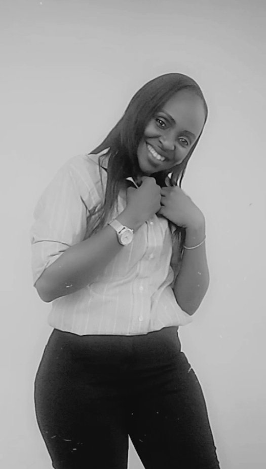 It's been a push hard year to some extent but the connections and friends we got both on internet and off have made it count  .. thank you lovely people i met here on X and became resourceful. Have a blessed day. 🥰