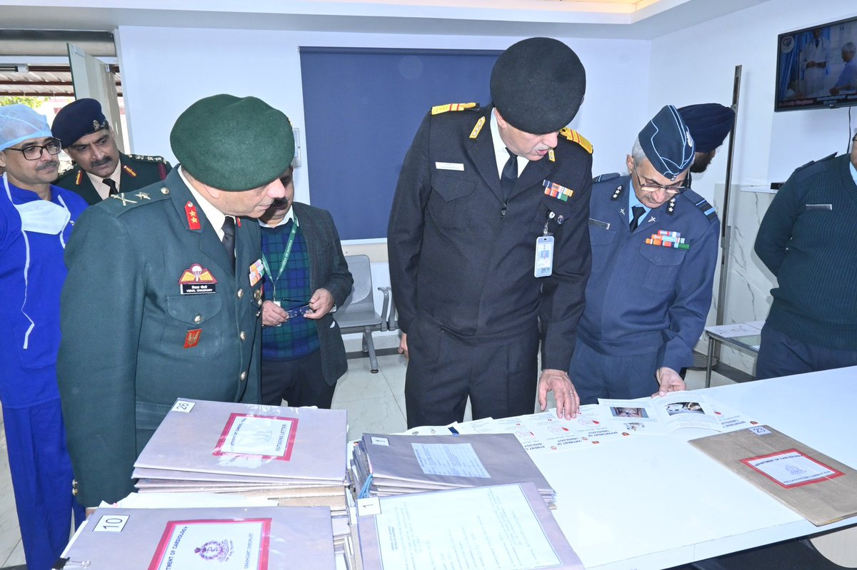 dgafms_mod's tweet photo. The Raksha Mantri Trophy Evaluation Team, led by Surg VAdm Anupam Kapur, DGHS(AF) along with Shri Manish Tripathi, Joint Secretary (Med), MoD, Air Vice Mshl SGS Datta, PMO, SWAC, visited #BaseHospital, Delhi Cantt from 01-03 Dec 2025 to conduct a comprehensive assessment of patient care standards, operational preparedness, infrastructure, training, and overall quality of service delivery. The prestigious Raksha Mantri Trophy is awarded annually to the best and second-best Armed Forces hospitals, recognising excellence in medical services and their contribution to the health and welfare of serving personnel, veterans, and families.

@adgpi 
@indiannavy
@IAF_MCC 
@HQ_IDS_India
@SpokespersonMoD 
@westerncomd_IA 
@DelhiArea_IA 

#DGAFMS
#AMC
#RMTrophy