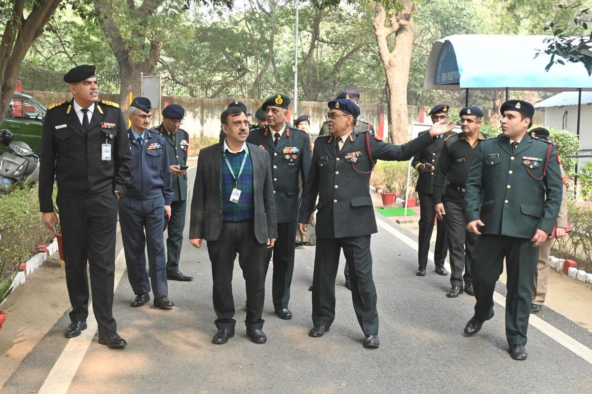 dgafms_mod's tweet photo. The Raksha Mantri Trophy Evaluation Team, led by Surg VAdm Anupam Kapur, DGHS(AF) along with Shri Manish Tripathi, Joint Secretary (Med), MoD, Air Vice Mshl SGS Datta, PMO, SWAC, visited #BaseHospital, Delhi Cantt from 01-03 Dec 2025 to conduct a comprehensive assessment of patient care standards, operational preparedness, infrastructure, training, and overall quality of service delivery. The prestigious Raksha Mantri Trophy is awarded annually to the best and second-best Armed Forces hospitals, recognising excellence in medical services and their contribution to the health and welfare of serving personnel, veterans, and families.

@adgpi 
@indiannavy
@IAF_MCC 
@HQ_IDS_India
@SpokespersonMoD 
@westerncomd_IA 
@DelhiArea_IA 

#DGAFMS
#AMC
#RMTrophy